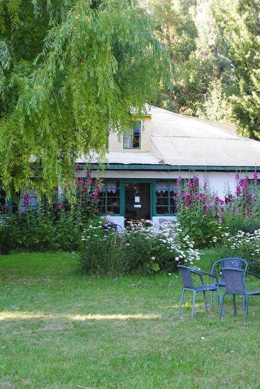 Готель Hosteria De La Patagonia Чіле-Чіко Екстер'єр фото